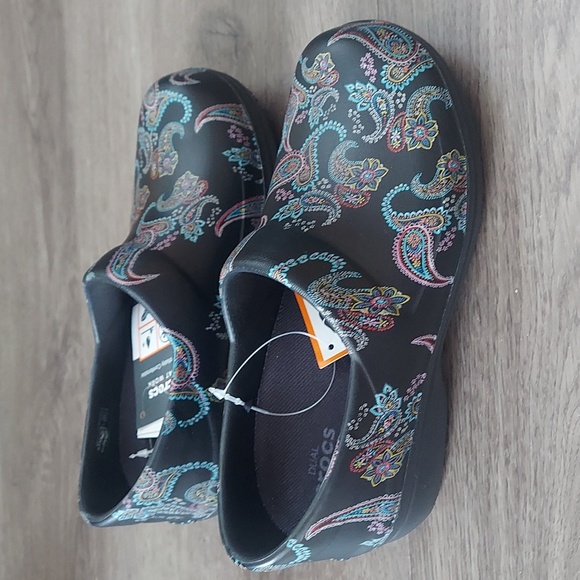 Crocs Neira pro II graphic paisley print clog - Picture 3 of 9